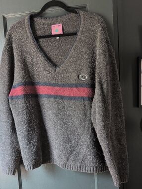 UNIF Gray V-Neck Sweater with Red and Navy Chest Stripe